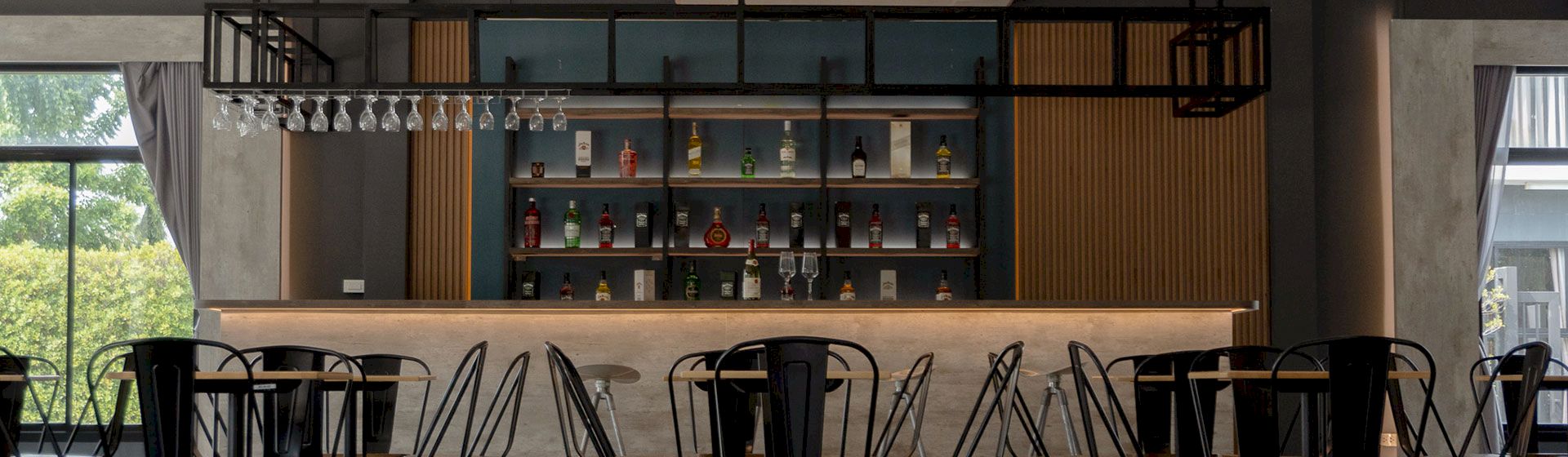 Movio Bar and Restaurant