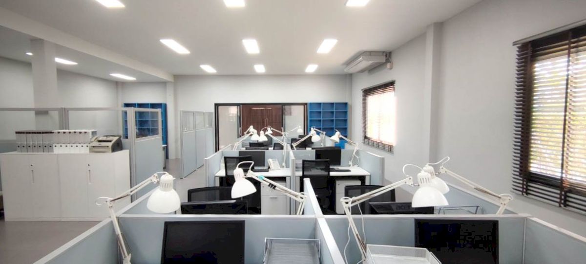 The Box Office - Studio | Movio Town