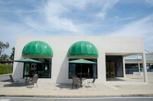 Movio Bar and Restaurant