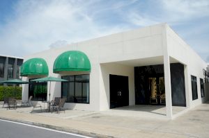 Movio Bar and Restaurant